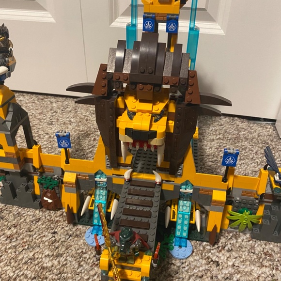 Lego Chima Lion Chi Temple - Picture 2 of 3
